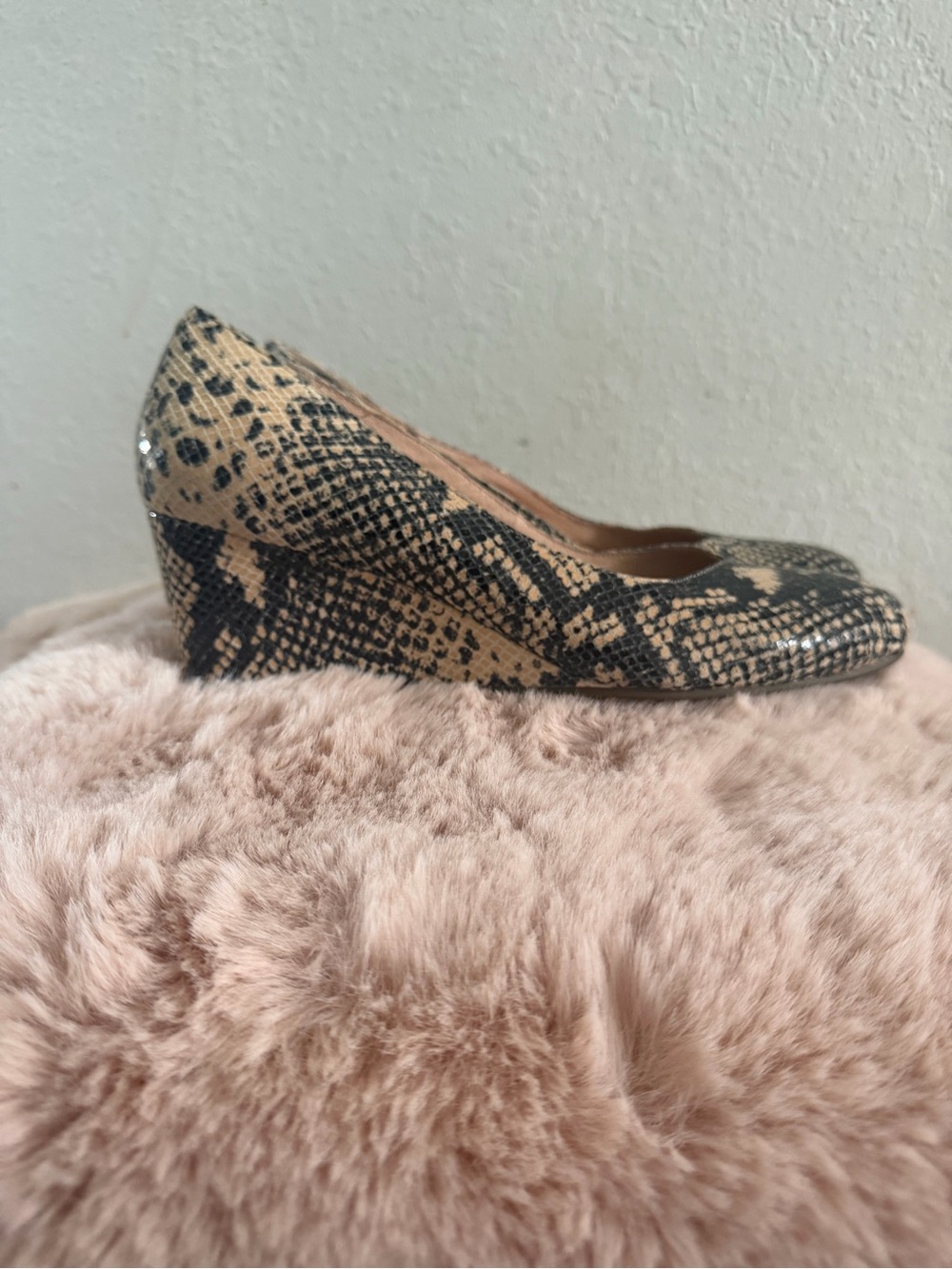 Vionic Snake-Print Wedge Pump in Beige and Black